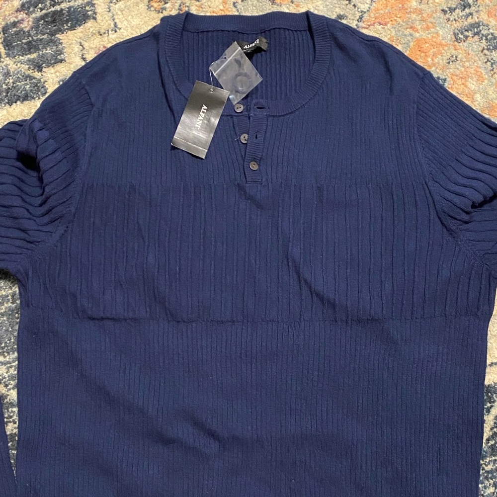 NWT ALFANI Everyday Shirt